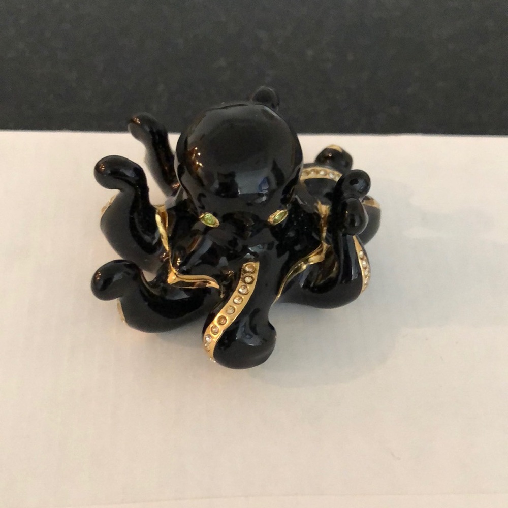 Estee Lauder Black and Gold Octopus Compact